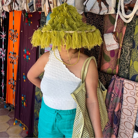 Meet your Posher, Gia - Picture 1 of 1